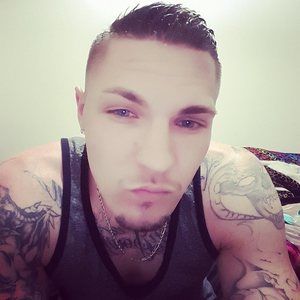 Meet your Posher, Derek