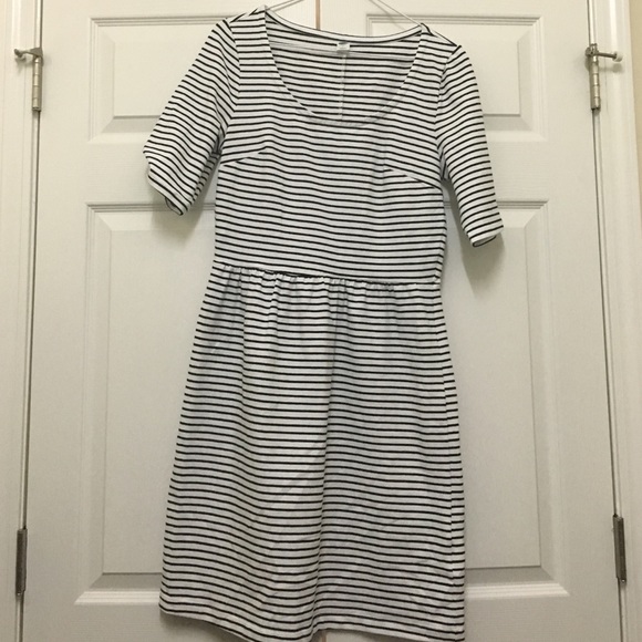 Old Navy black and white striped dress