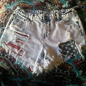 Bleached out High waisted shorts
