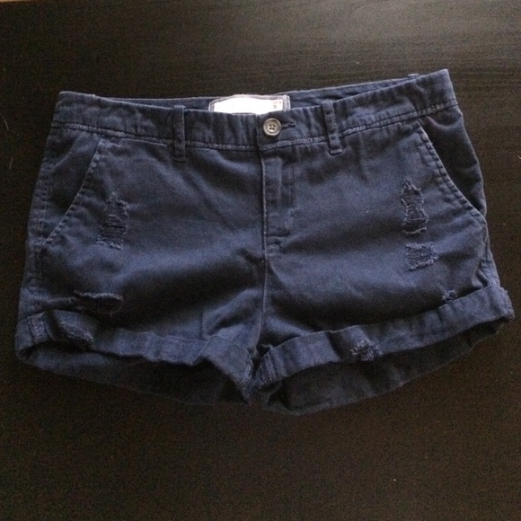 A&F chino shorts