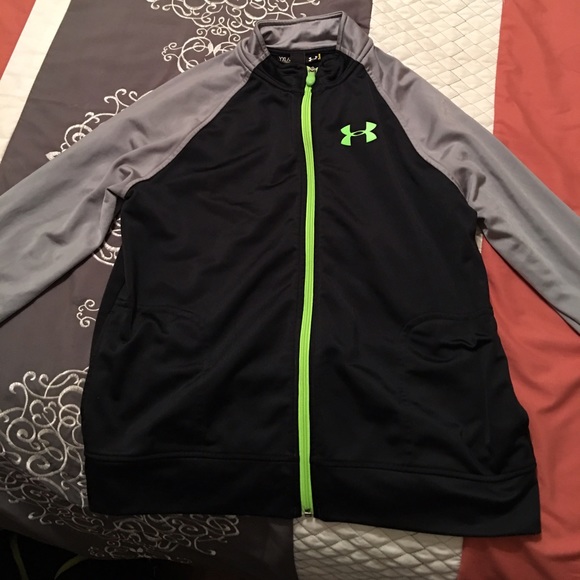 Under Armour Sweatshirt