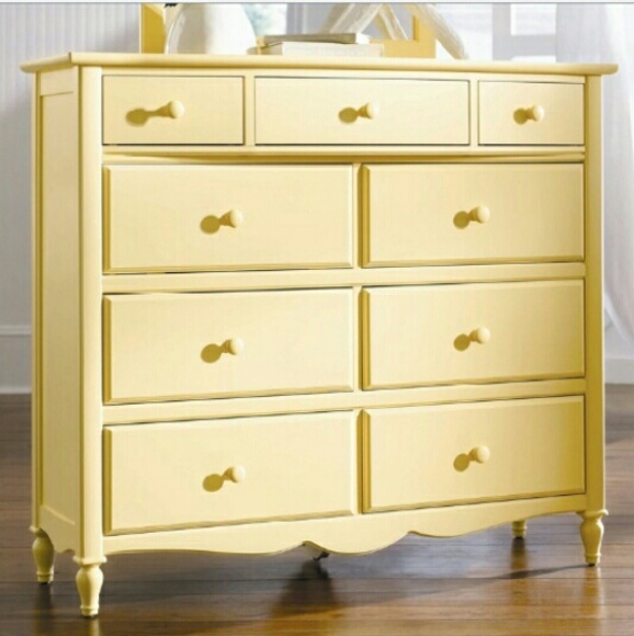 Classic pieces in a full range of styles,  sizes - Picture 2 of 2