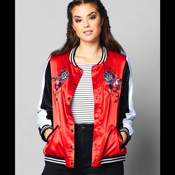 Simply Be Embroidered Bomber Jacket - Picture 4 of 4