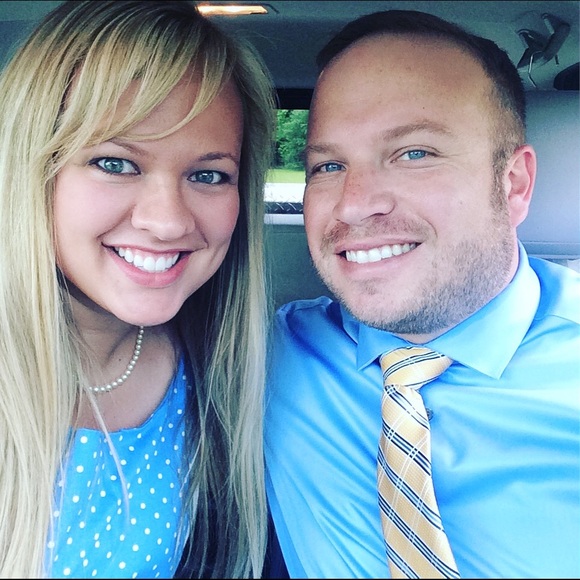 Meet your Posher, Ashley - Picture 2 of 3