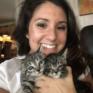 Meet your Posher, Danielle