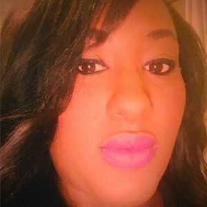 Meet your Posher, Shaina