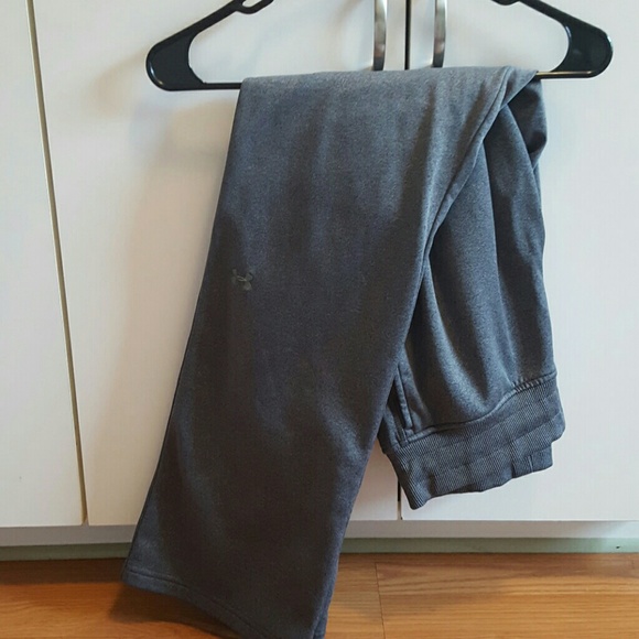 Under Armour semi-fitted sweatpants