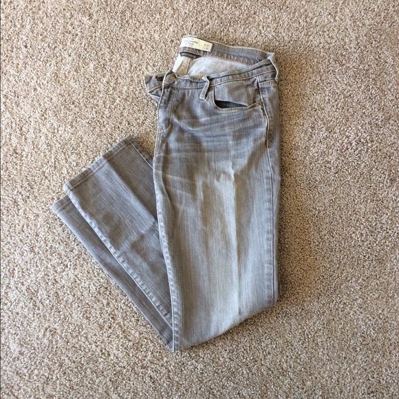 Gray Abercrombie & Fitch Jeans - Picture 1 of 3