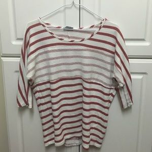 Market and Spruce Red and White knit top