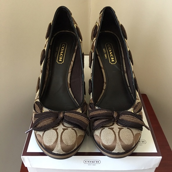 Coach Platform&wedges For woman.SOLD!!!!!!! - Picture 2 of 4