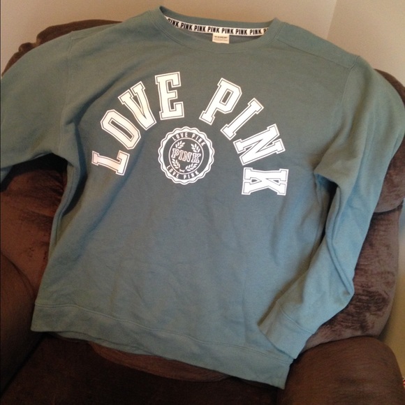 VS PINK crew sweatshirt