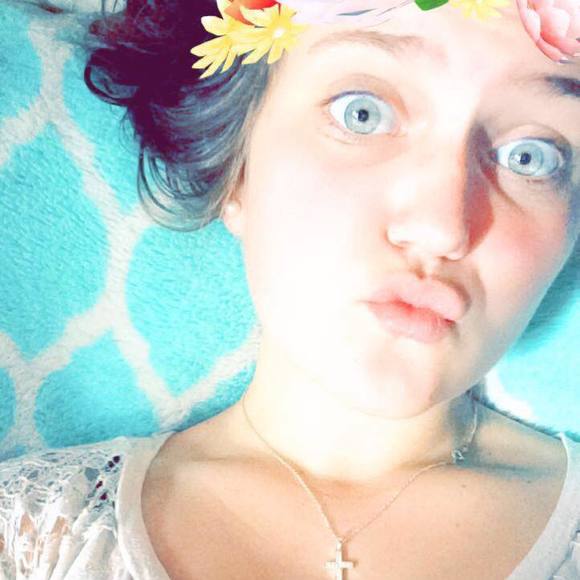 Meet your Posher, Karie