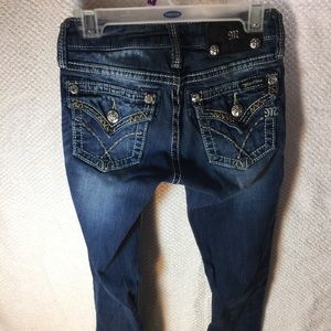 Miss Me Bottoms - Kids Miss Me skinny jeans. size 8. Miss Me Bottoms - Kids Miss Me skinny jeans. size 8.