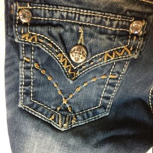 Miss Me Bottoms - Kids Miss Me skinny jeans. size 8. Miss Me Bottoms - Kids Miss Me skinny jeans. size 8.
