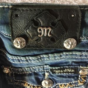 Miss Me Bottoms - Kids Miss Me skinny jeans. size 8. Miss Me Bottoms - Kids Miss Me skinny jeans. size 8.