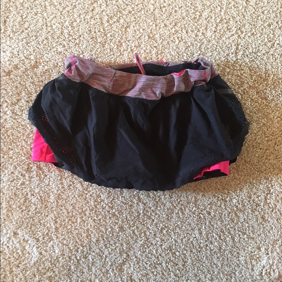 lululemon skirt