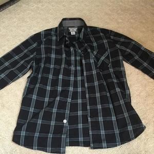 Volcom button down