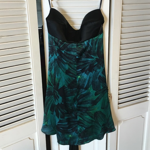 Bebe dress