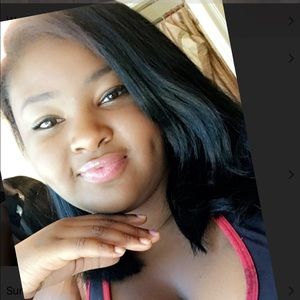 Meet your Posher, Torri