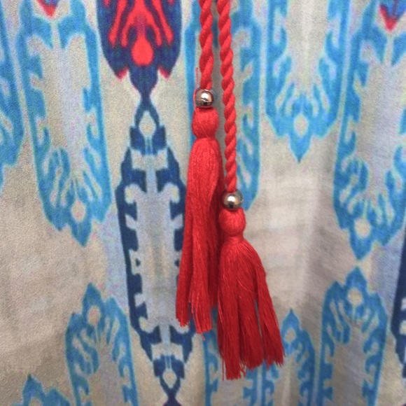 Tunic - Picture 3 of 4