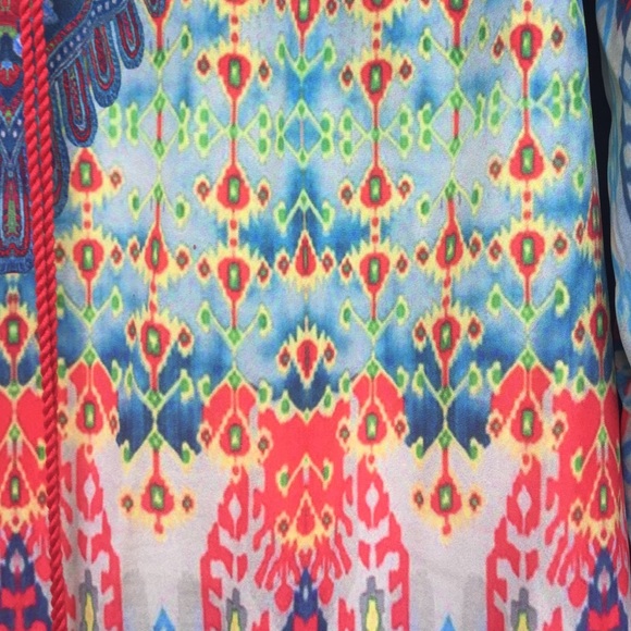 Tunic - Picture 4 of 4