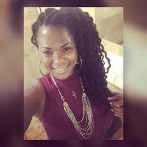 Meet your Posher, Loretta