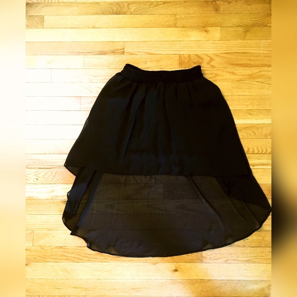 High low black skirt