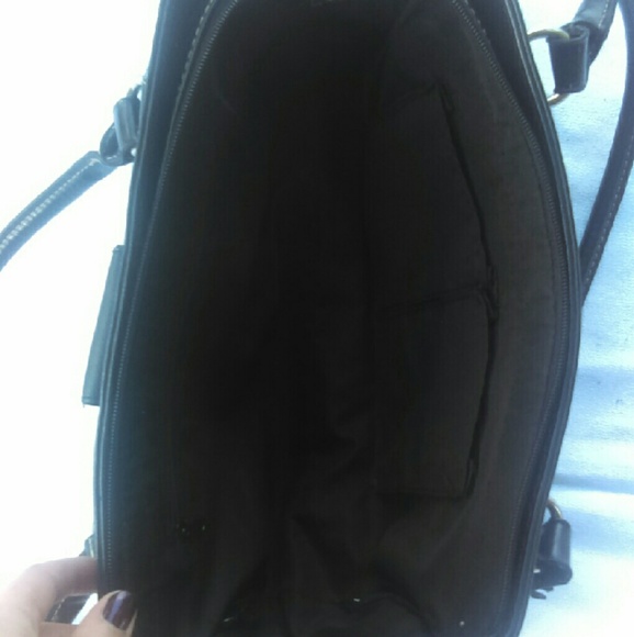 Black and silver accented handbag - Picture 2 of 4