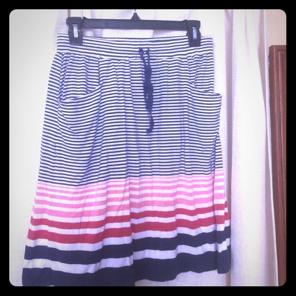 Cute Max Studio skirt
