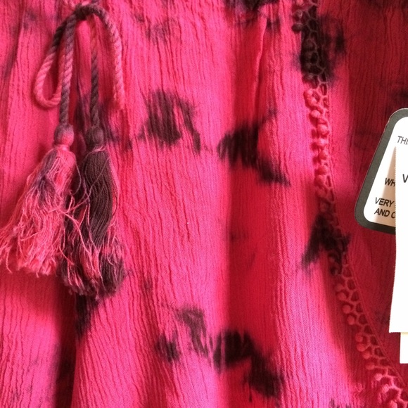 NWT Wine Coral Shorts - Picture 2 of 3