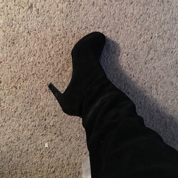Brand new Kelsi Dagger over the knee boots