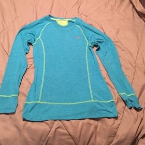 Long sleeve dry wik