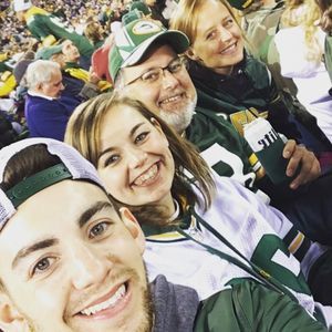 Meet your Posher, Taylor