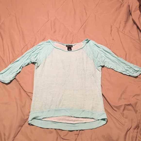 Wet seal half sleeve shirt