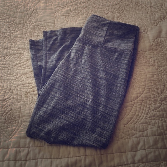 Manduka crops