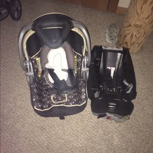 A Car seat and stroller