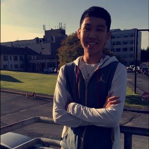 Meet your Posher, Dustin