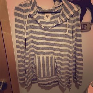 Comfy billabong sweatshirt