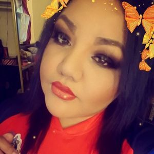 Meet your Posher, Vicky