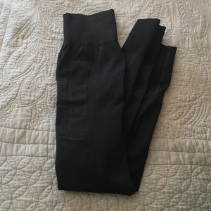 Lululemon Ebb to Street pants