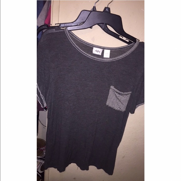 Pocket tee