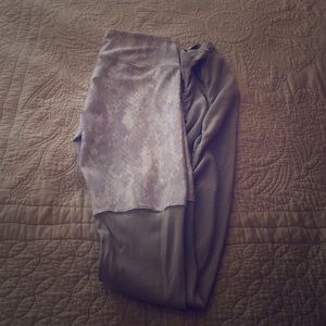 NWOT alo leggings