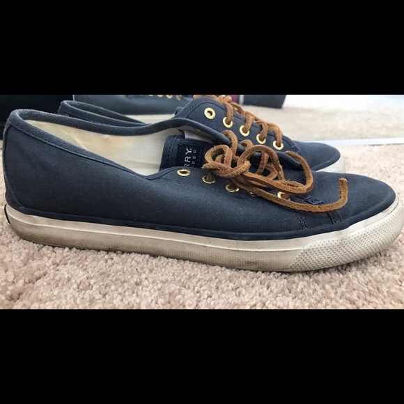 Women's Sperry shoes - Picture 2 of 2