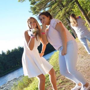 Meet your Posher, Brooke