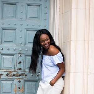 Meet your Posher, Toyin