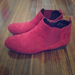 Charming Charlie Bootie Size 8