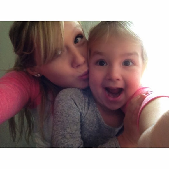 Meet your Posher, Breanna - Picture 1 of 1