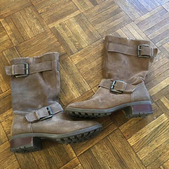 Leather boots