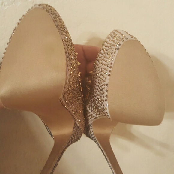 Steve Madden studded heels - Picture 4 of 4