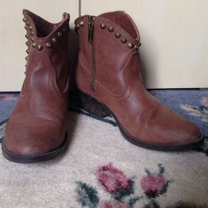 Studded cowgirl booties
